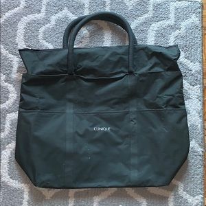 Clinique tote